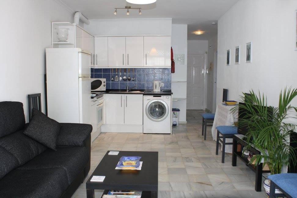 Apartmán Casa Lesley Anne Nerja Exteriér fotografie