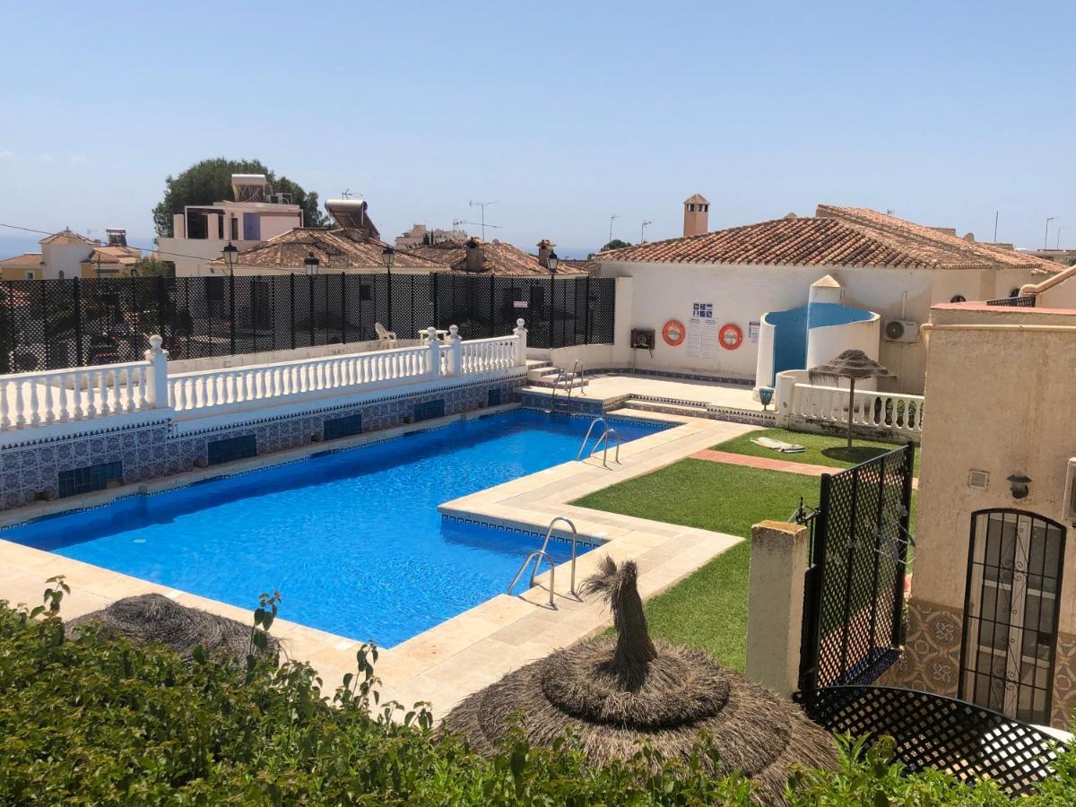 Apartmán Casa Lesley Anne Nerja Exteriér fotografie